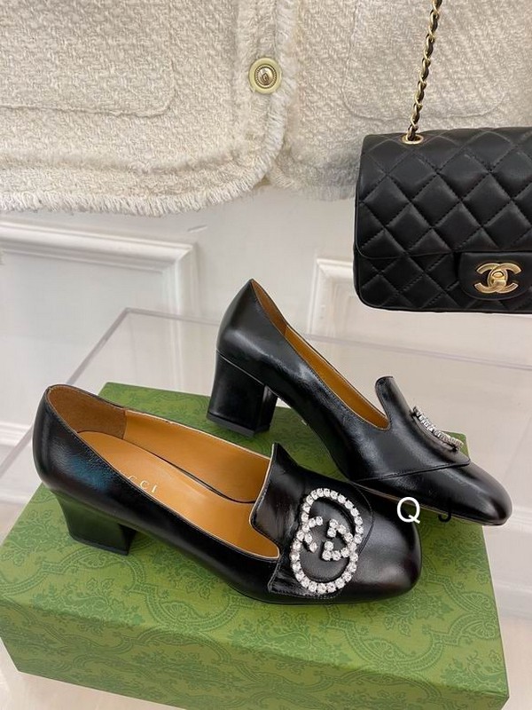 Gucci Women's Shoes 437